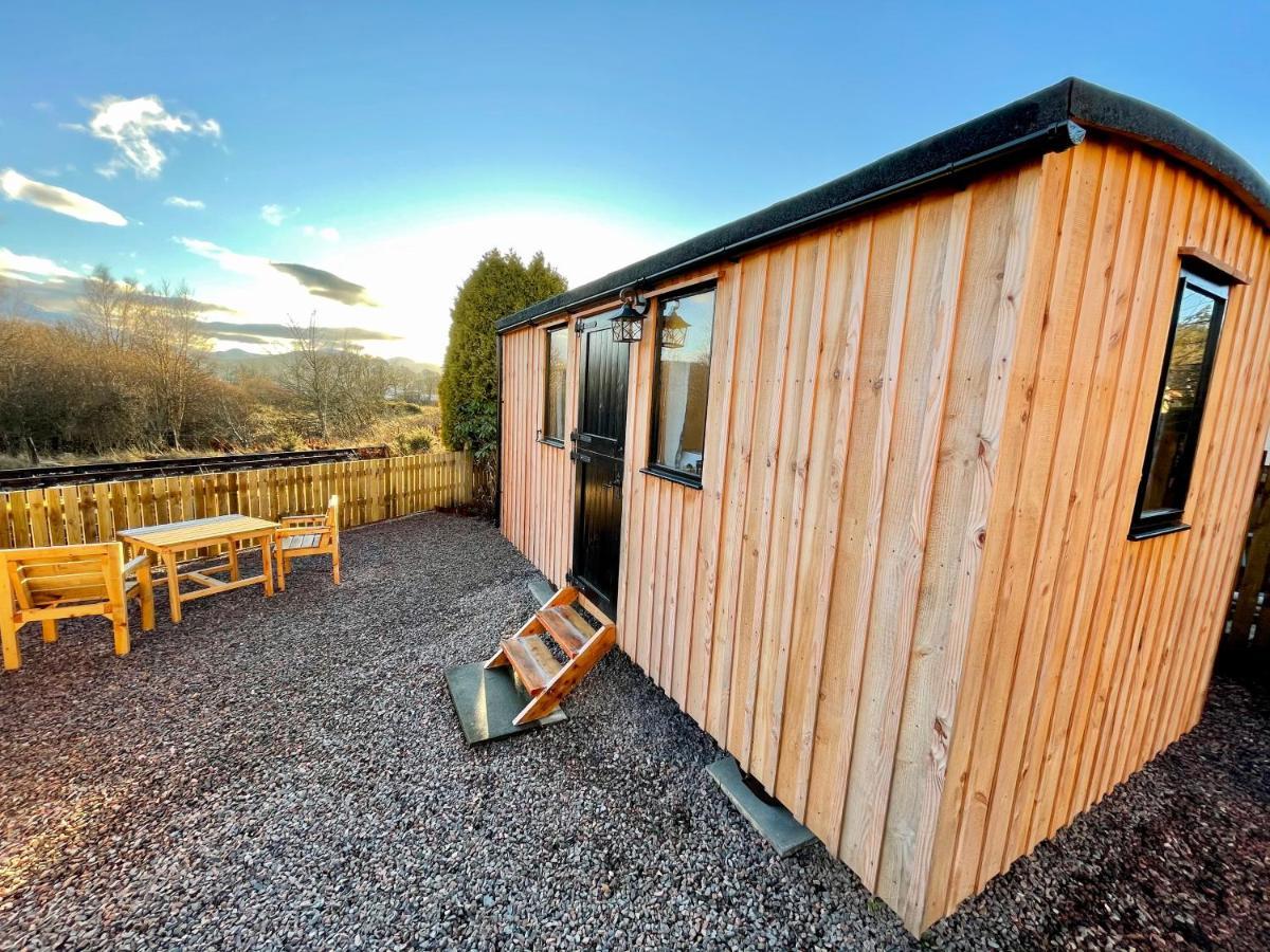Per Ardua Shepherds Hut Форт-Вільям Екстер'єр фото